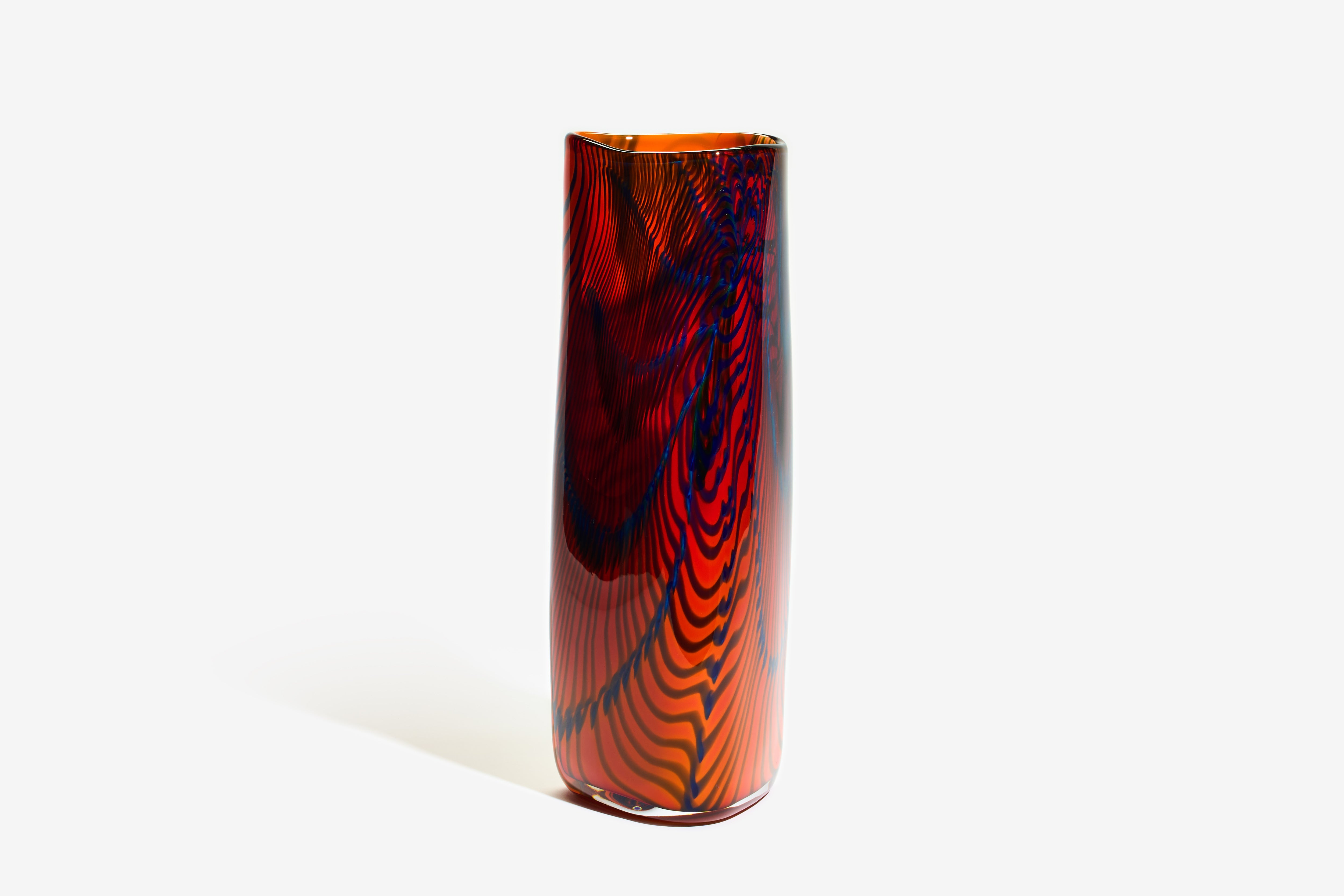 Triangular Abstract Vases Savanna Large Tall Triangular Vase – London Glassblowing